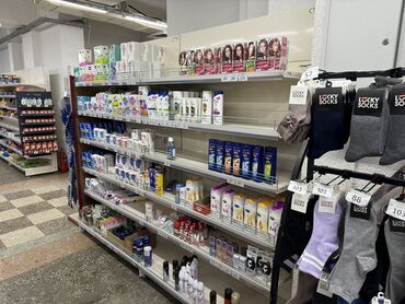 Стеллажи: Витрины, стеллажи, полки торговые металлические б/у, полка магазинная — 2