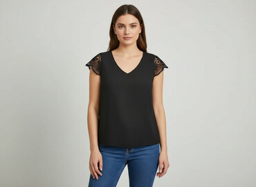 shein t shirty plus size: Shein, Bluzka damska, rozmiar S