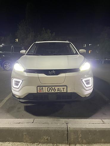 changan 2025: Weltmeister EX5, 2021 г., 250000 км, Передний, В наличии — 2