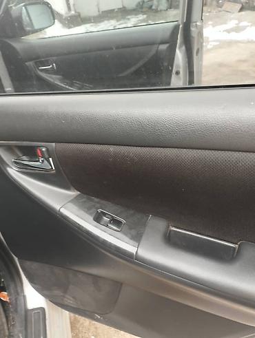 Toyota: Toyota Raum: 2003 г., 1.5 л, Автомат, Бензин, Хэтчбэк — 9