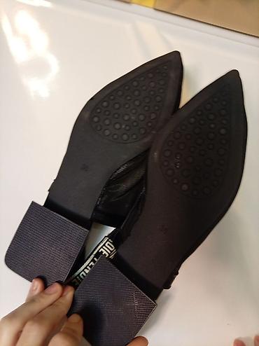 eyaqabı: Baletkalar, Fendi, Ölçü: 36, rəng - Qara, Yeni — 3