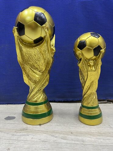 статуэтка лось: Кубок Чемпионата мира