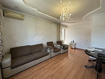 Бөлмөлөрдү сатып алуу: 4 бөлмө, 84 м², Жеке план, 3 кабат, Эски ремонт — 2