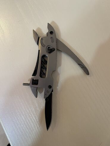 нож цептер: Нож Несколькими дополнительными инструментами: отверток, плоскогубцы