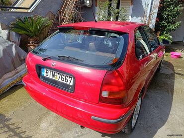 playstation 4: Honda Civic: 1.4 l | 1996 year Hatchback