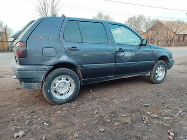 volkswagen тур 82: Volkswagen Golf: 1994 г., 1.8 л, Механика, Бензин, Хэтчбэк