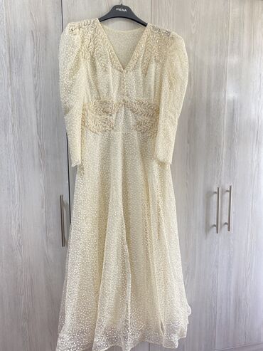 платье с воротником: Вечернее платье, Длинная модель, С рукавами, Камни, L (EU 40)