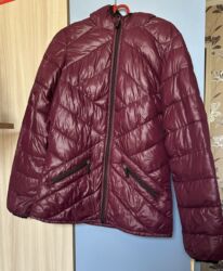slinqo gödəkçə: Kurtka/ gödəkçə, tünd bordo rəngdə Çox az geyinilib, yeni kimidir