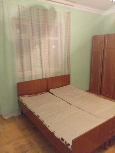 Yataq otağı dəstləri: İkinəfərlik çarpayı, Dolab — 4