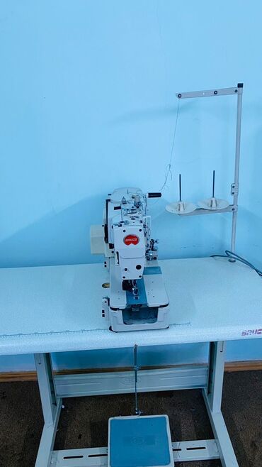 швейный машына: Швейная машина Jack, Автомат