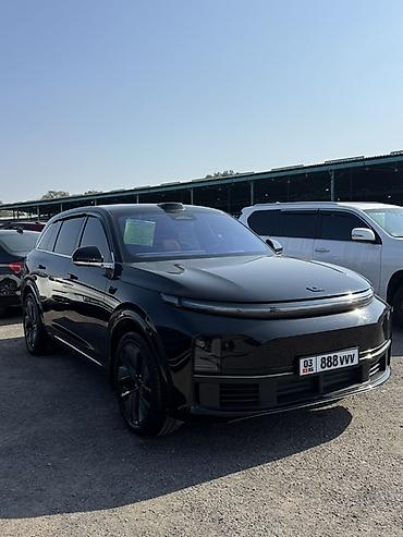 купить drift car: Voyah : 2024 г., 1.5 л, Автомат, Электромобиль, Кроссовер — 1
