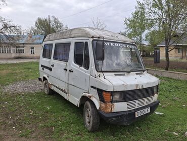 Mercedes-Benz : 1991 г., 2.3 л, Механика, Дизель, Бус
