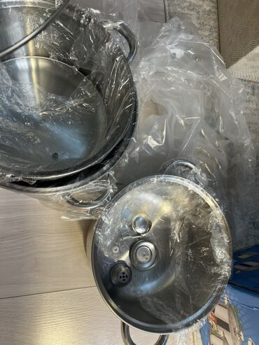 набор эмалированной посуды: Набор кастрюль из нержавеющей стали — 3предмета. Состав набора: - 3