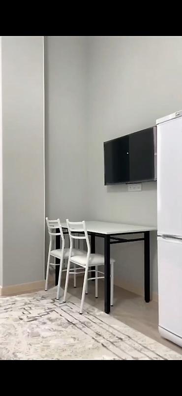 Недвижимость: 1 комната, 40 м², 8 этаж, Евроремонт — 9