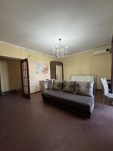 кваритра: 4 комнаты, 128 м², Дордой Плаза ТРЦ Элитка, 5 этаж, Требуется ремонт — 3