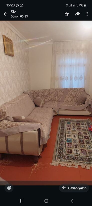 белый кожаный диван: Künc divan, Divan