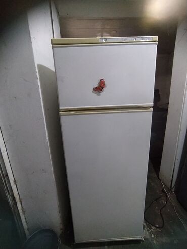 Soyuducular: 2 qapılı Indesit Soyuducu Satılır, rəng - Ağ — 9