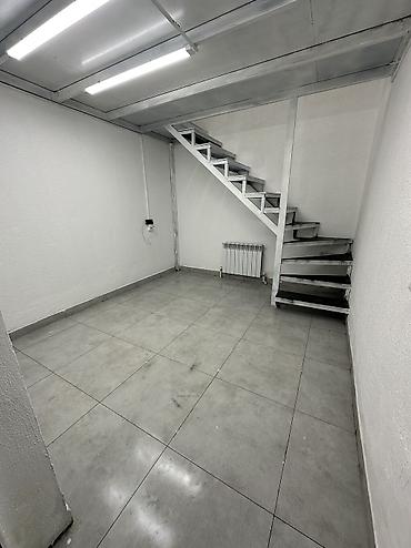 уровневая: Сдаю Офис целиком: 20 м², В жилом комплексе, С ремонтом — 1