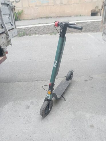 Giroskuterlər: Giroskuter 8.5", 501 - 750 Vt, 26 - 35 km/s lalafo.az -da Giroskuterlər: Giroskuter 8.5", 501 - 750 Vt, 26 - 35 km/s