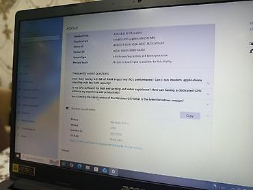 sd kart telefon: Acer noutbuk satılır. Qara rəngli, zərif və nazik korpuslu modeldir — 10