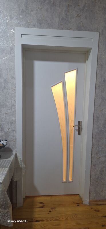 hamam qapsi: Для гостинной Б/у Межкомнатная дверь С наличником, Без гарантии, Самовывоз at lalafo.az hamam qapsi: Для гостинной Б/у Межкомнатная дверь С наличником, Без гарантии, Самовывоз