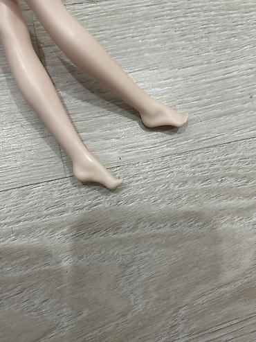 barbie oyuncaq: Məhsul: Disney Mattel (©2022) “Qar Kraliçası/Snow White” temalı kukla — 3