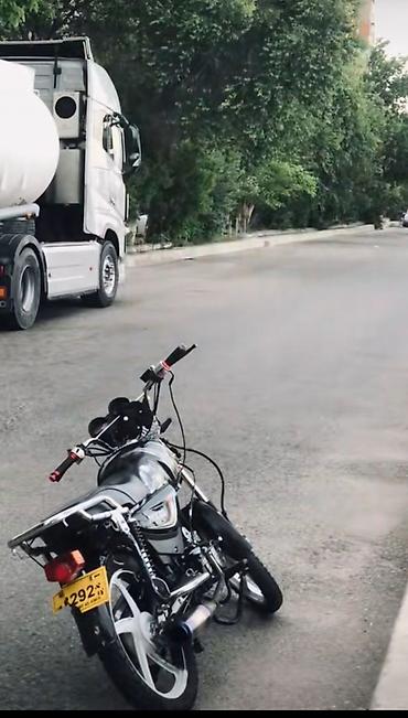 offroad maşınlar: Satılır: şəhər içi və kənar yollar üçün praktik, yüngül motosiklet — 4