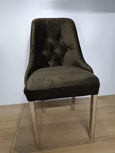 Stolice: Barska/klupska tapacirana stolica – elegantan model sa proštepom i — 7