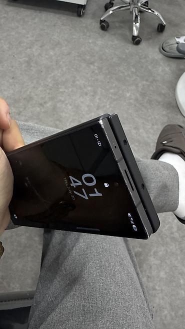 micro cd: Samsung Galaxy Z Fold6, Б/у, 256 ГБ, цвет - Черный, 1 SIM, eSIM — 4