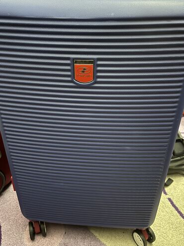 глово бишкек работа: Стильный дорожный чемодан среднего размера, покупала в Лондоне