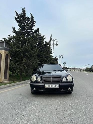 w210 panel: Mercedes-Benz E-Class W210 sedan - Kuzov: 4 qapılı sedan, qara rəng - — 7