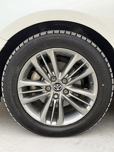 Toyota: Toyota Camry: 2017 г., 2.5 л, Типтроник, Бензин, Седан — 9