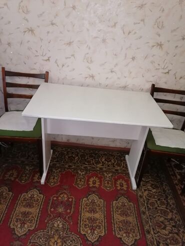 стол со стульями для кухни бу: Стол, цвет - Белый, Б/у