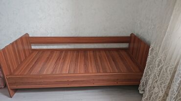 бир кишилик крават: Эки кишилик керебет, Колдонулган, Without a mattress, Жыгач, узуну - 80 см
