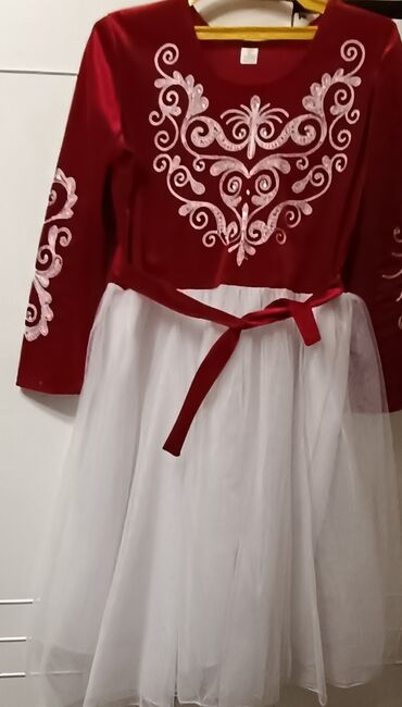 национальное платье на прокат: Детское платье, цвет - Красный, Б/у