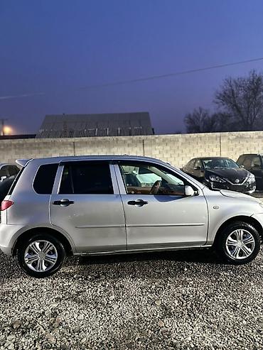 Mazda: Mazda 2: 2003 г., 1.5 л, Механика, Бензин, Хэтчбэк — 2