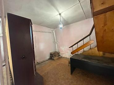 Продажа дач: Алайбек + Продается полдома в центре Пишпека (ул. Гагарина / пер — 8