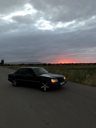 двигатель 2 7сди: Mercedes-Benz W124: 1990 г., 2.3 л, Автомат, Бензин, Седан