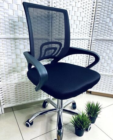 офисное кресло: 🔥Ofis Kreslosu 80azn🔥İstenilen növ ofis stulu mövcuddur🔥