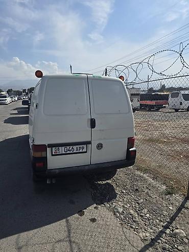 80 б4: Volkswagen Transporter: 2003 г., 2.5 л, Механика, Дизель, Пикап — 3