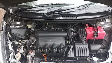 Honda: Honda Fit: 2005 г., 1.3 л, Бензин, Хэтчбэк — 6