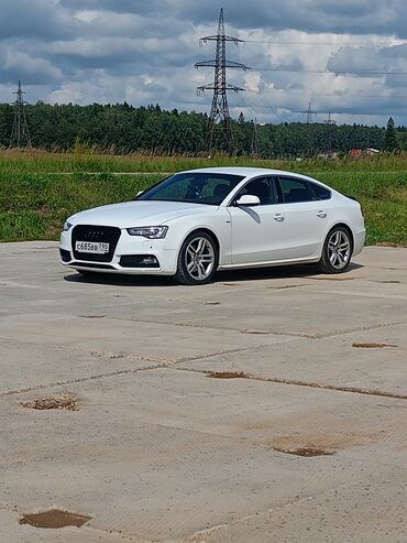 годф 3: Audi A3: 2010 г., 0.3 - engine capacity л, Автомат, Бензин, Седан