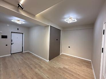 сутосный квартира: 2 комнаты, 55 м², 11 этаж, Дизайнерский ремонт — 5
