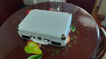 продать виниловые пластинки: Ktools Nostalgic K344 çamadan tipli vinil pleyer - Portativ dizayn