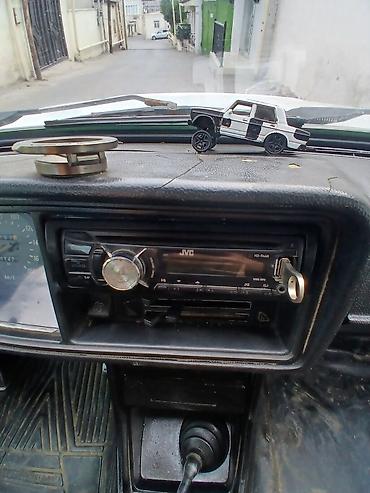 xrom dinamik: Avtomobil üçün audio sistem dəsti - Baş maqnitola: JVC KD-R449 - — 2
