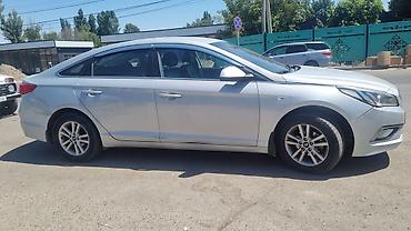 Hyundai Sonata: 2018 г., Седан