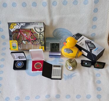 Ostali antikviteti: Lot zanimljivih sitnica – sve na fotografijama: - Model bicikla 1:8 — 1