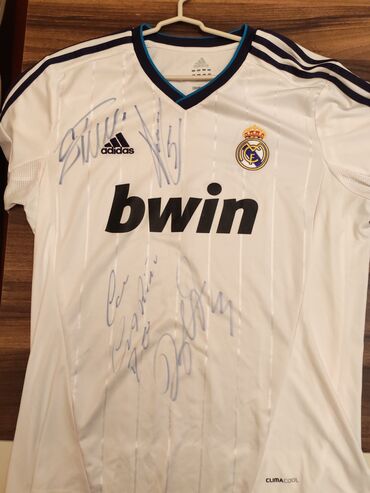 son zeng koynekleri ucun sekiller: Məhsul: Real Madrid futbol köynəyi (Adidas, ClimaCool) Xüsusiyyətlər lalafo.az -da son zeng koynekleri ucun sekiller: Məhsul: Real Madrid futbol köynəyi (Adidas, ClimaCool) Xüsusiyyətlər