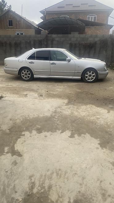 е46 салон: Mercedes-Benz E-Class: 1996 г., 3.2 л, Автомат, Газ, Седан — 8
