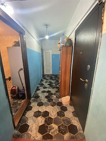 Продажа квартир: 1 комната, 12 м², Манас-Ата мкр., Общежитие, 5 этаж, Старый ремонт — 4